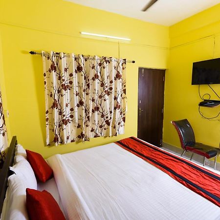Sterling Baishakhi Hotel โกลกาตา ภายนอก รูปภาพ