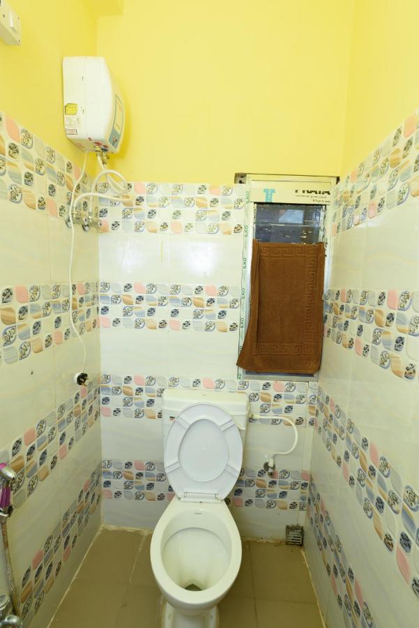 Sterling Baishakhi Hotel โกลกาตา ภายนอก รูปภาพ